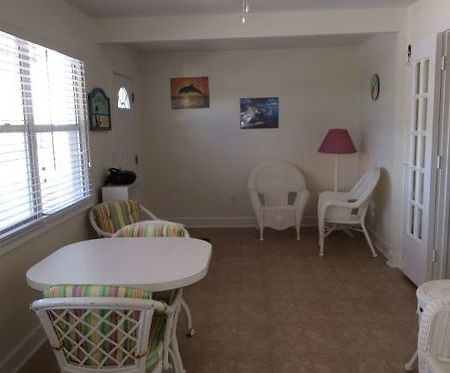 Red Coconut Rv Park Hotel Fort Myers Beach Exterior photo