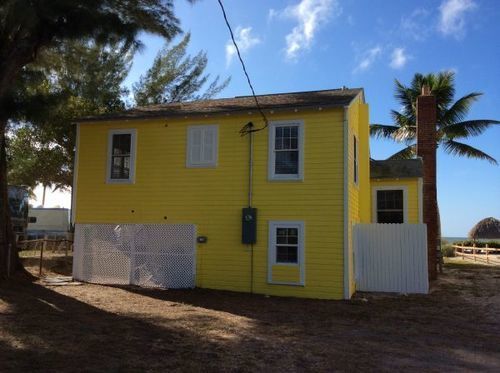 Red Coconut Rv Park Hotel Fort Myers Beach Exterior photo